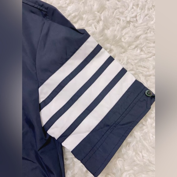 NWT Thom Browne Navy 4-Bar Flyweight Tech Short Sleeve Button Down Shirt - Picture 8 of 13